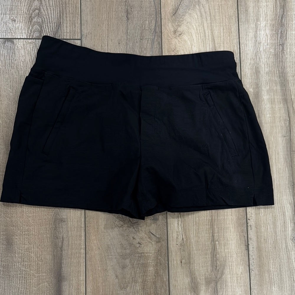 Athleta Women's Black Athletic Shorts